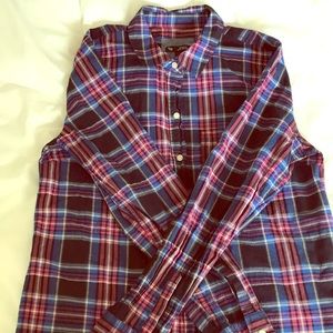 Gap button down shirt